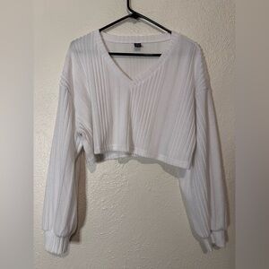 V- Neck crop top sweater sz M